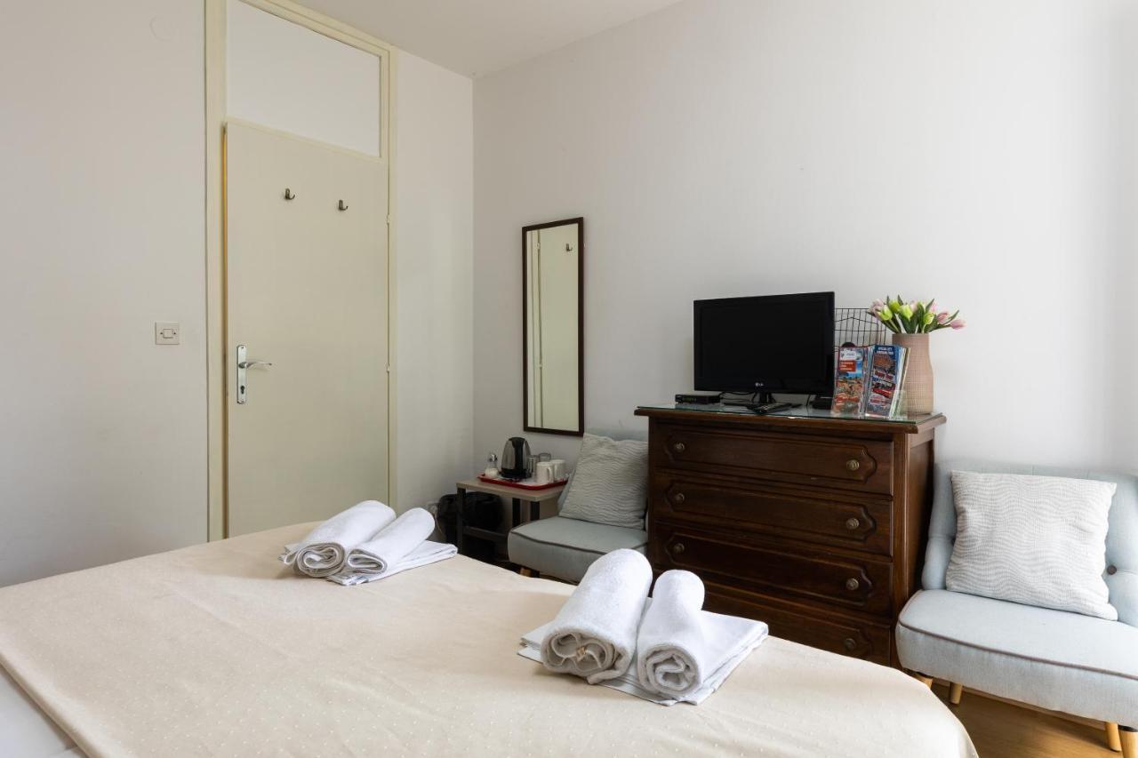 And Lena Guest house 3*